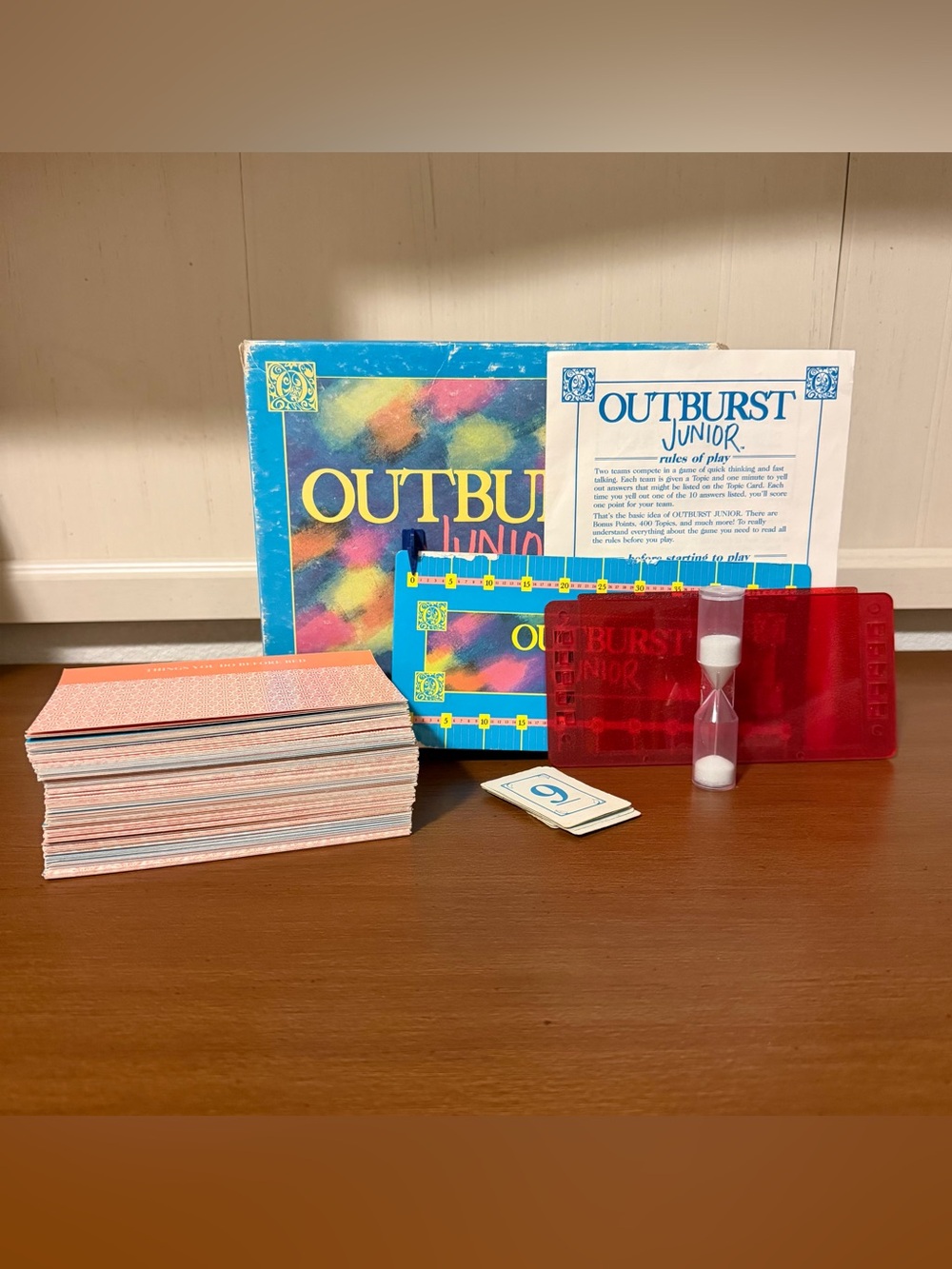 Hersch and Company Outburst Junior Trivia Board Game VTG 1989 Complete w/ Timer